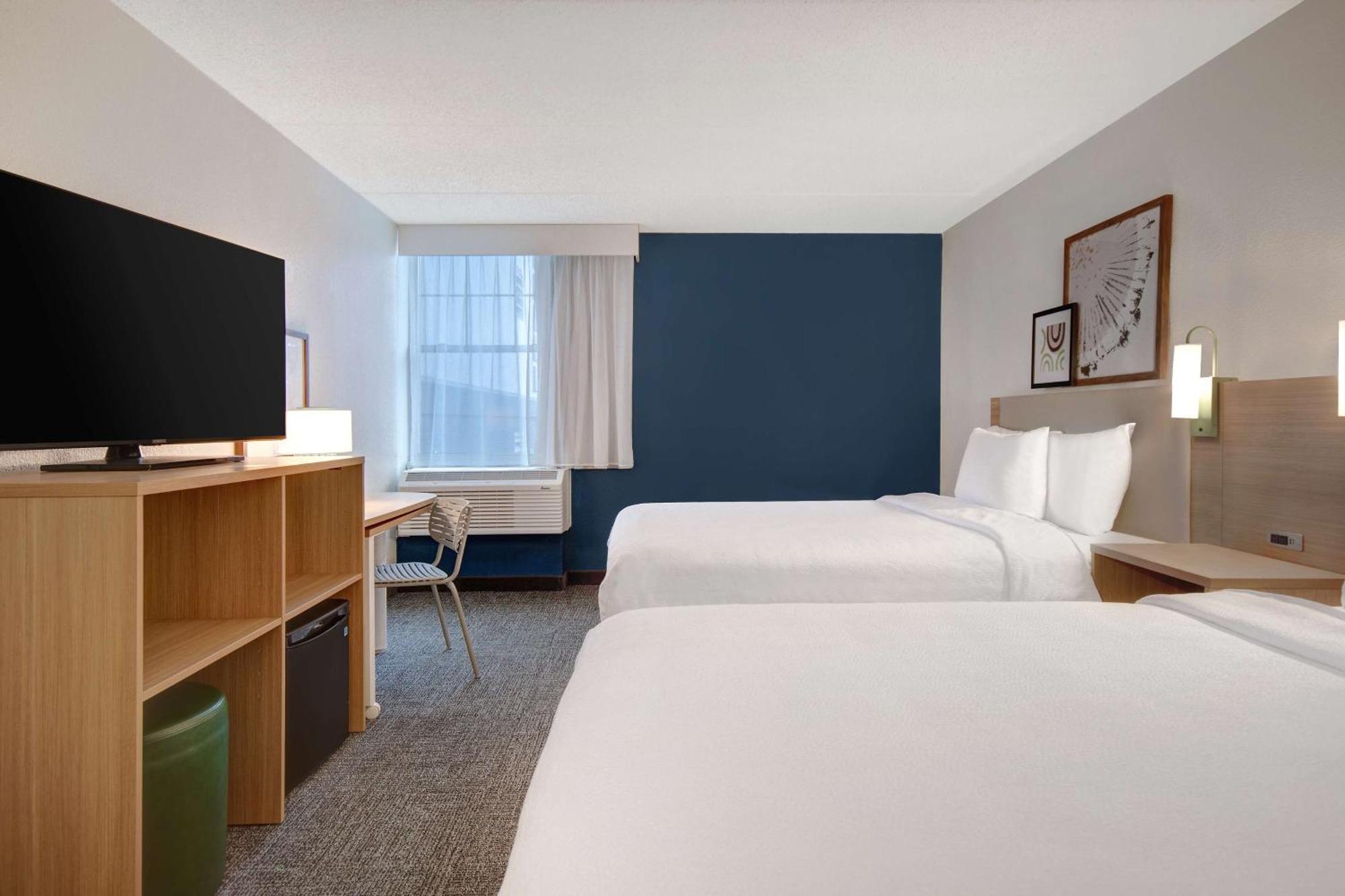 Spark By Hilton Rochester University Area Exterior photo